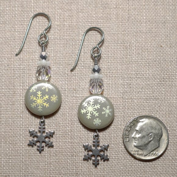 Hand Crafted Handmade Earrings Czech Glass & Stainless Steel Snowflake E… - Picture 3 of 5